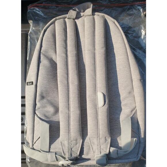 NEW Herschel Pop Quiz Backpack 15" Laptop Pocket Gray Crosshatch Classic 22L - Picture 6 of 7